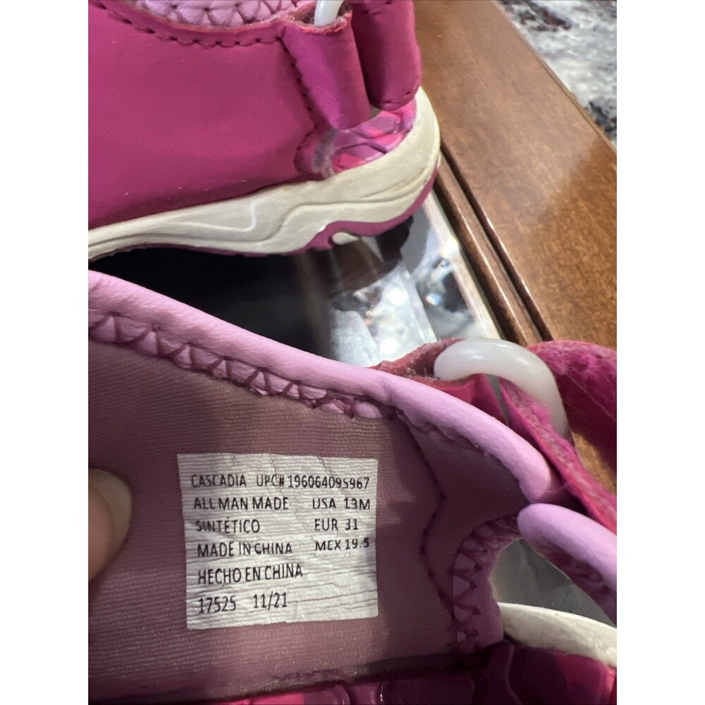 Youth/Girls Eddie Bauer Cascadia Hot Pink Adjustable Straps Sandals Size 13M - Picture 4 of 8